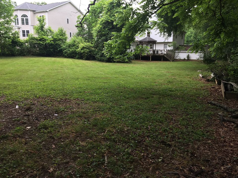 2nd image of 531 Highland St NW