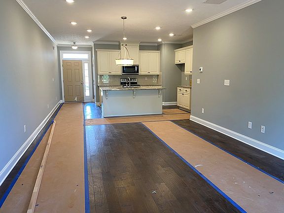5th image of 502 Vinings Dr #11B