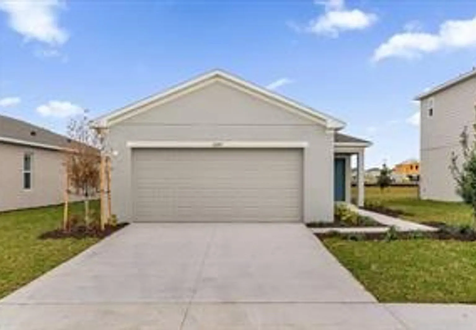 3 bed, 2.0 bath, 1455 sqft, $2,100 — Photo 1