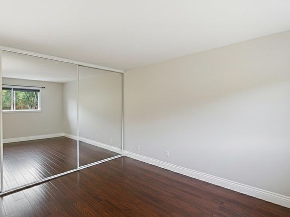 5th image of 4149 Alberstone Dr