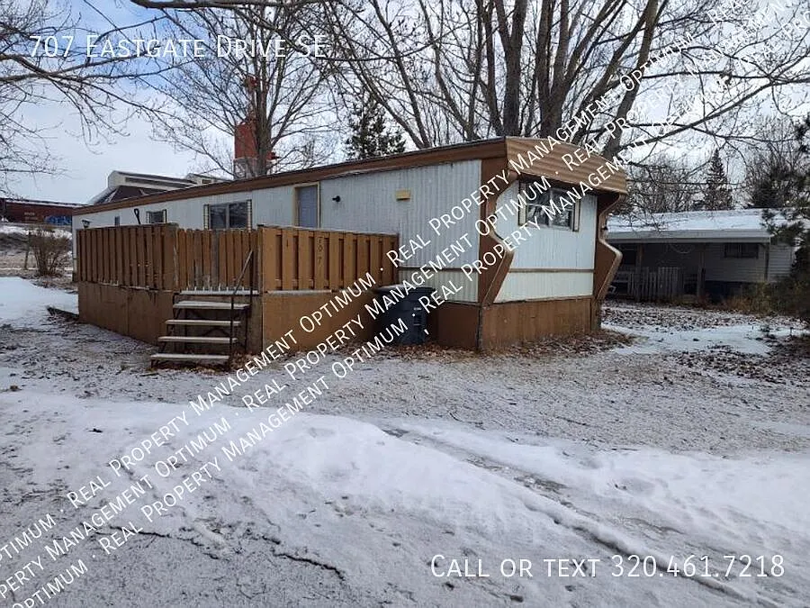 Introducing our newly available 2 Bedroom, 1 Bath Trailer Home in Rugby, ND! — Photo 4