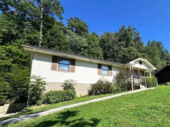 92 Joe Tike Dr, Ringgold, GA 30736