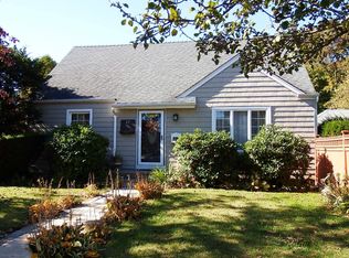 17 Henhawk Rd, Baldwin, NY 11510