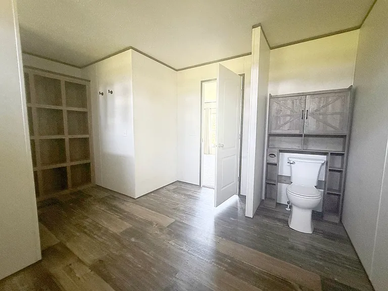 175 Oak Ln — Photo 30