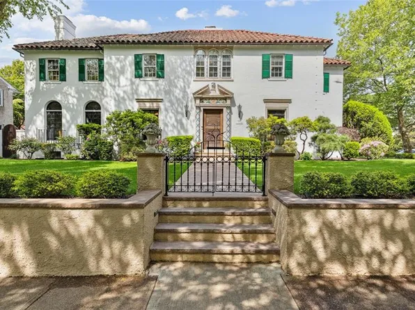 514 Blackstone Blvd, Providence, RI 02906