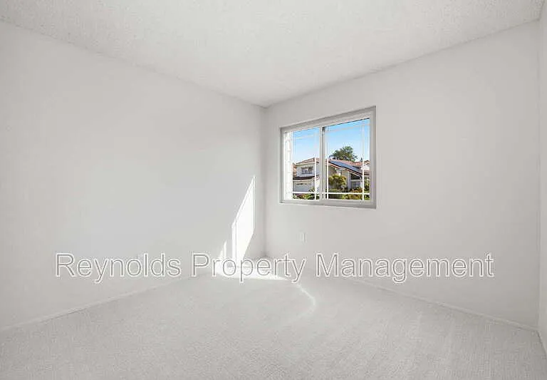 9462 Pipilo St — Photo 20
