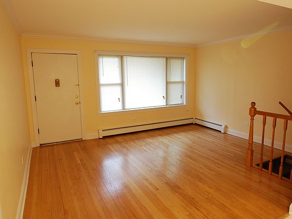 4th image of 20 King Arthur Ct APT 2