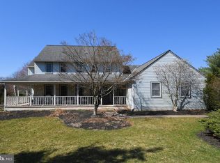 34 Hillendale Rd, Perkasie, PA 18944