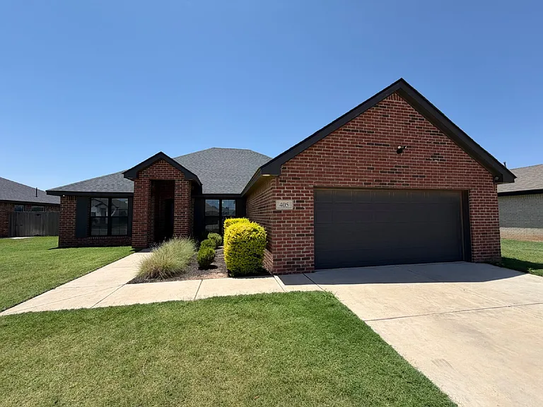 405 Ranger St — Photo 1