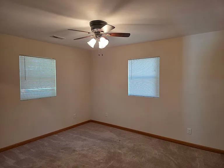 315 Locust St — Photo 1