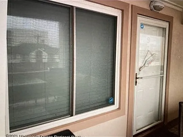 45 Sampson Ave APT 9, Seaside Heights, NJ 08751
