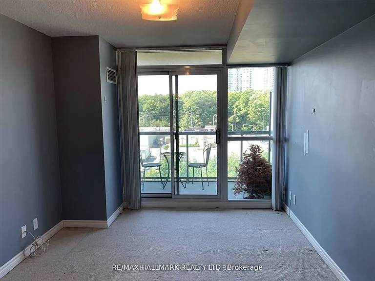 68 Grangeway Ave #812 — Photo 16