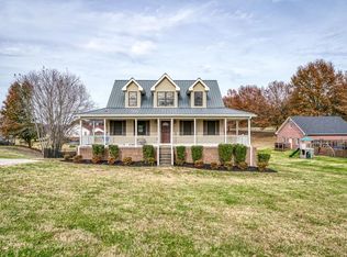 8 County House Cir, Carthage, TN 37030