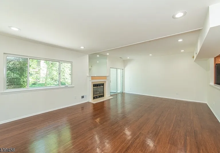 50 Castle Ridge Dr — Photo 10