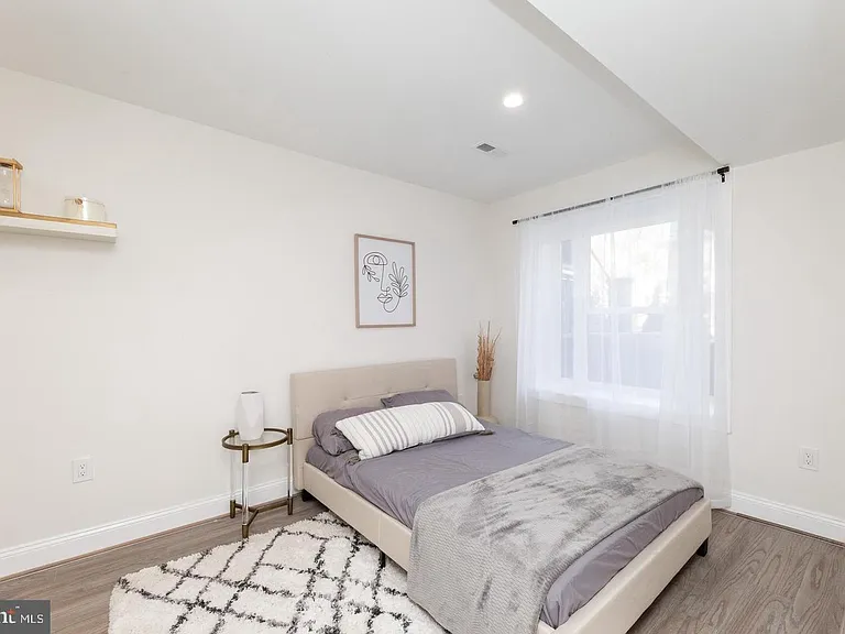 734 Kenyon St NW #2 — Photo 13