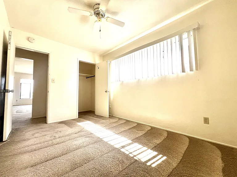 2160 Grand Ave — Photo 8