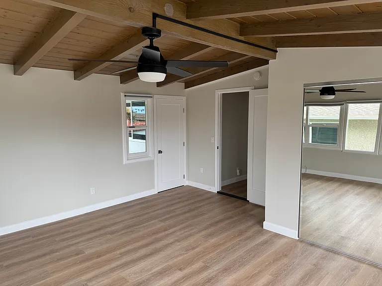 320 W Avenida Palizada #5 — Photo 14