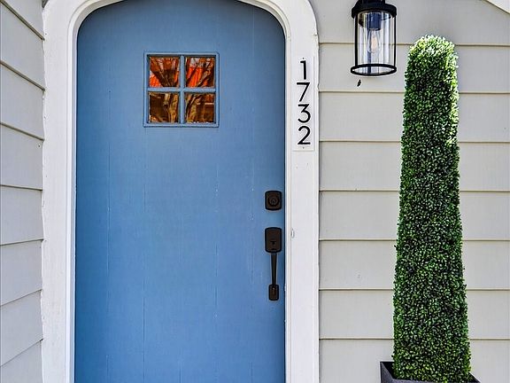 5th image of 1732 S Dewey Ave