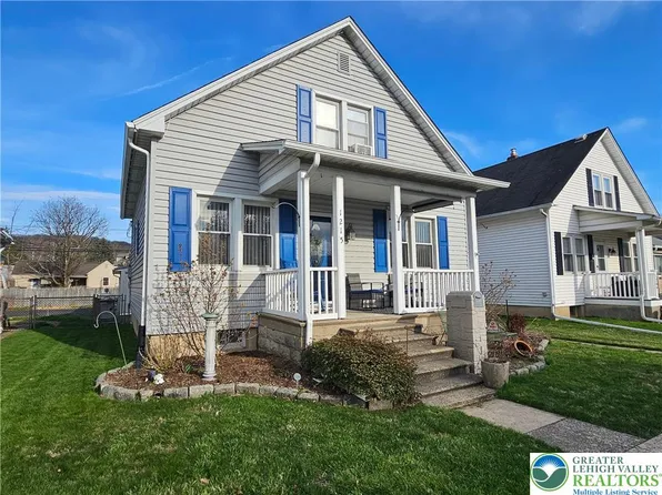 1215 Easton Rd, Hellertown, PA 18055