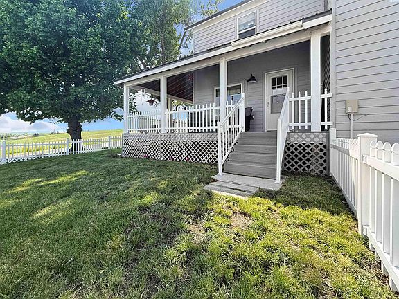 5th image of 2031 Walter Siding Rd