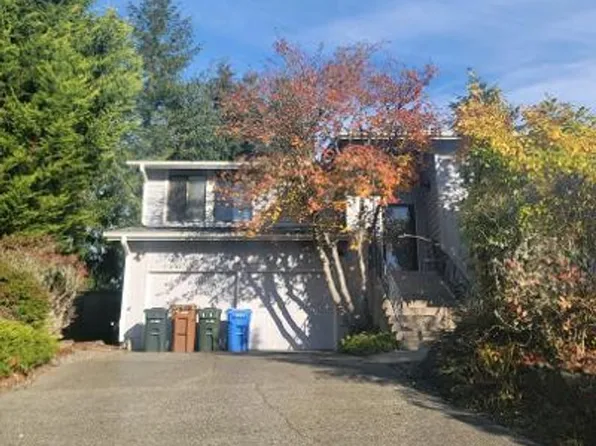 2807 N Narrows Pl, Tacoma, WA 98407