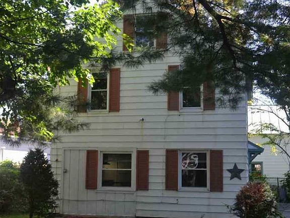 2nd image of 56 Court St