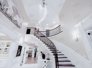 40 Druid Hill Rd, Newton, MA 02461