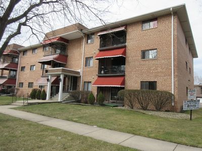 10332 Parkside Ave APT 1, Oak Lawn, IL, 60453