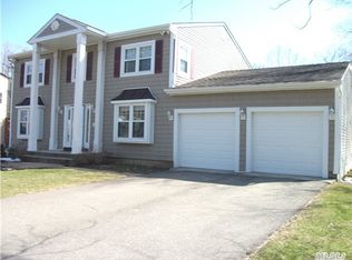 80 Whitson Rd, Huntington Station, NY 11746