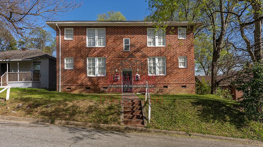 1st image of 852 Fulton Ave #D