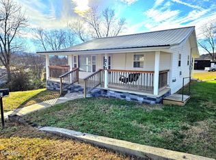 213 Front St, Newport, TN 37821