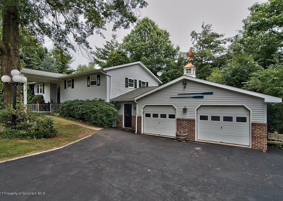 1st image of 106 Templeton Dr