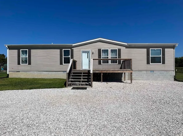 1810 Clutter Rd, Lynnville, IN 47619