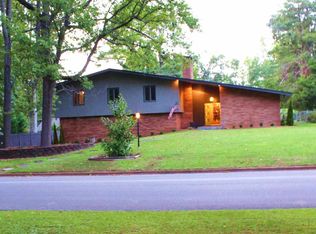 2604 Sherwood Dr SE, Decatur, AL 35601