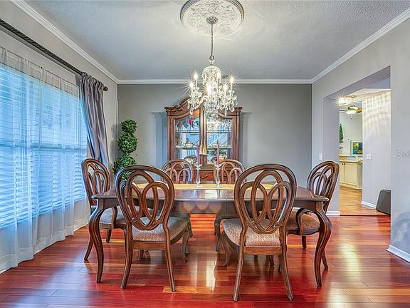 5th image of 18537 Kingbird Dr