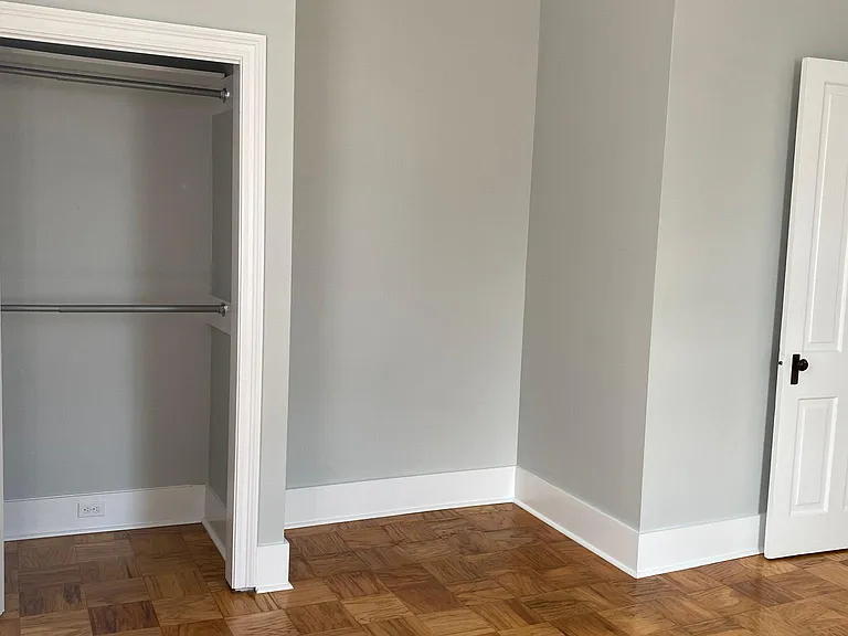 128 David St — Photo 16