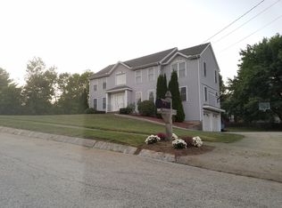 4 Plum Dr, Nashua, NH 03062