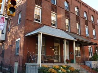 224 S 43rd St APT 3R, Philadelphia, PA 19104