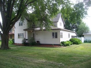 1106 Grand Ave, Emmetsburg, IA 50536