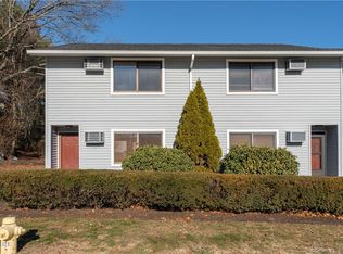 302 Meridian St APT A, Groton, CT 06340