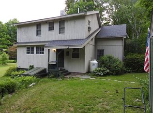 12 Fairview Ave, Windsor, VT 05089