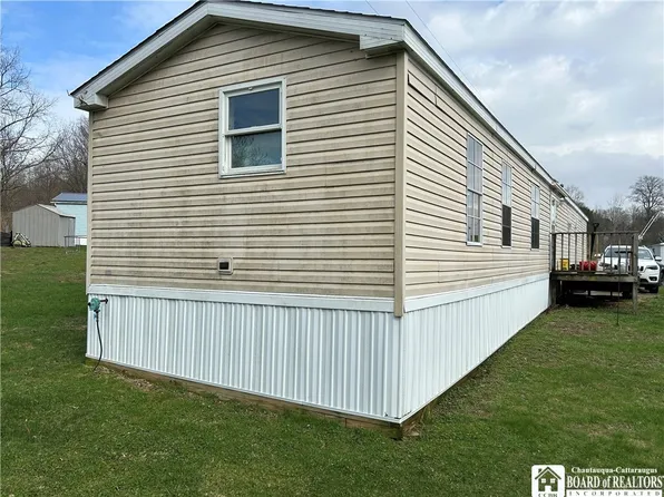 1730 Route 83, Forestville, NY 14062