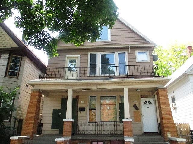 1st image of 1825 West Becher STREET #1827