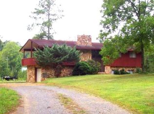 406 Leonard Bridge Rd, Chatsworth, GA 30705