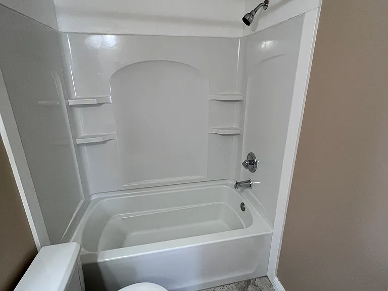 1412 Nestlewood Ct — Photo 15
