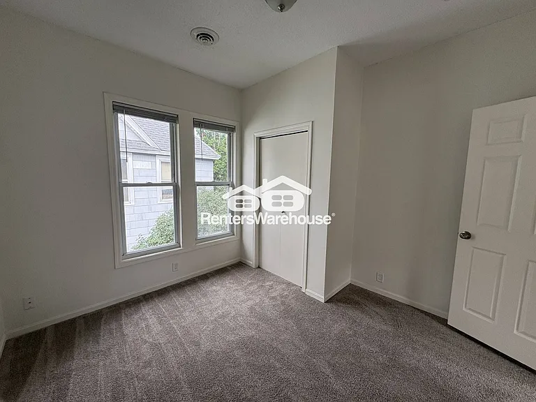 708 Randolph Ave #2 — Photo 9