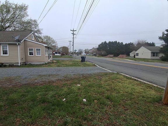 5th image of 602 S Marshall St