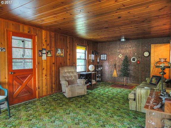 5th image of 295 SE 26th Ave