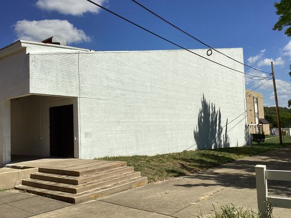 106 Spring St