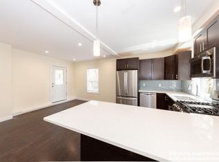 59 Catherine St #1, Roslindale, MA 02131
